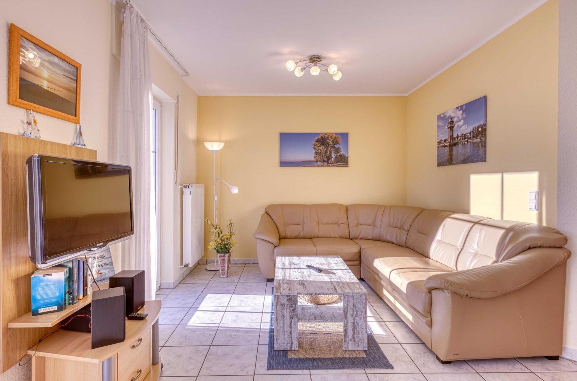 Ferienhaus Schwanensee Fuenfseen Extérieur photo